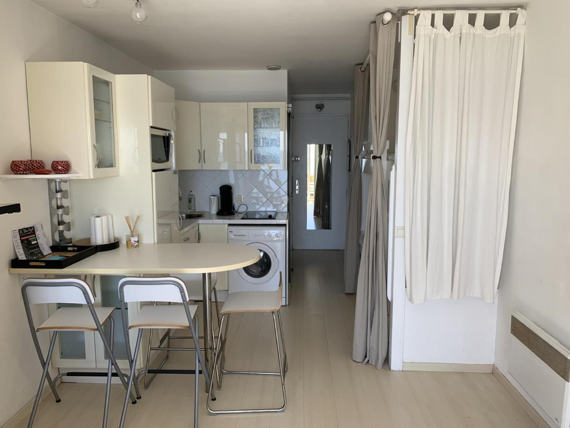 Les Pieds Dans L'Eau Apartment Sanary-sur-Mer Exterior photo